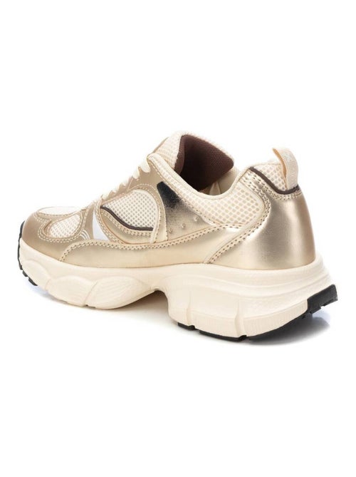 Baskets sport femme à lacets - Kiabi Baskets sport femme à lacets - Kiabi