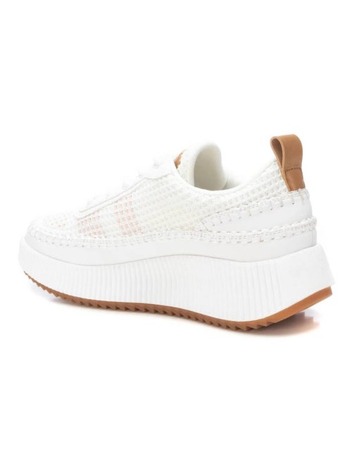 Baskets sport femme à lacets - Kiabi Baskets sport femme à lacets - Kiabi