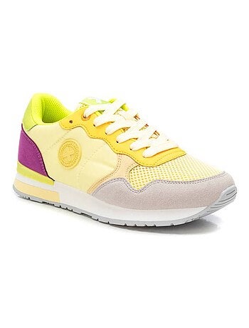 Baskets sport femme à lacets