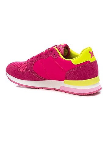 Baskets sport femme à lacets