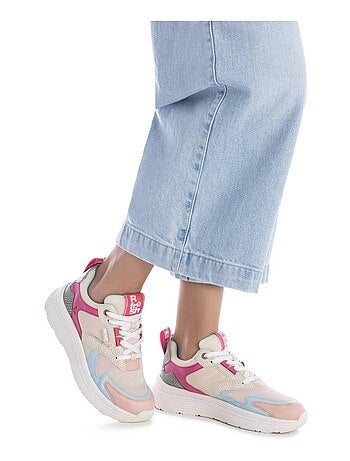 Baskets sport femme à lacets