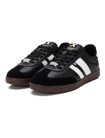 Baskets sport femme à lacets