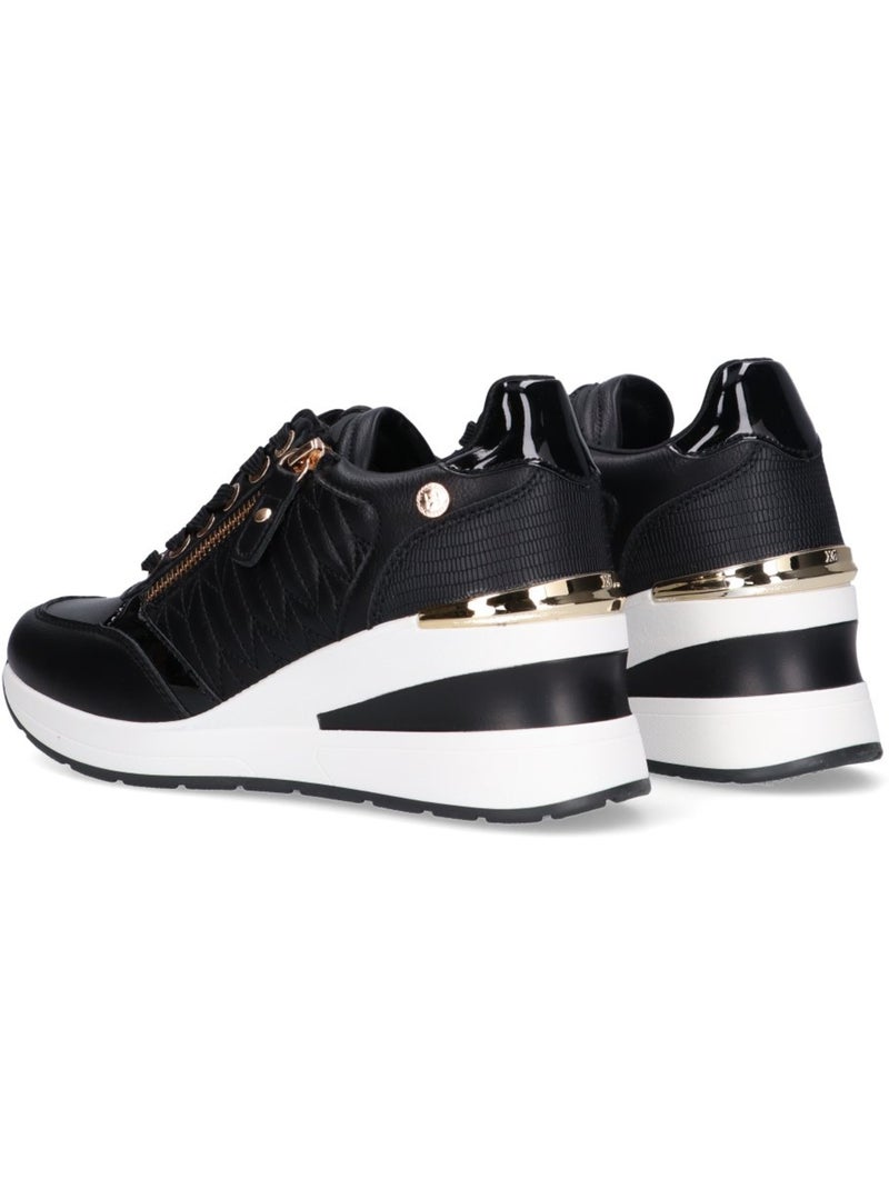 Baskets sport femme à lacets Noir - Kiabi