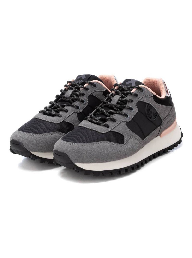 Baskets sport femme à lacets Noir - Kiabi