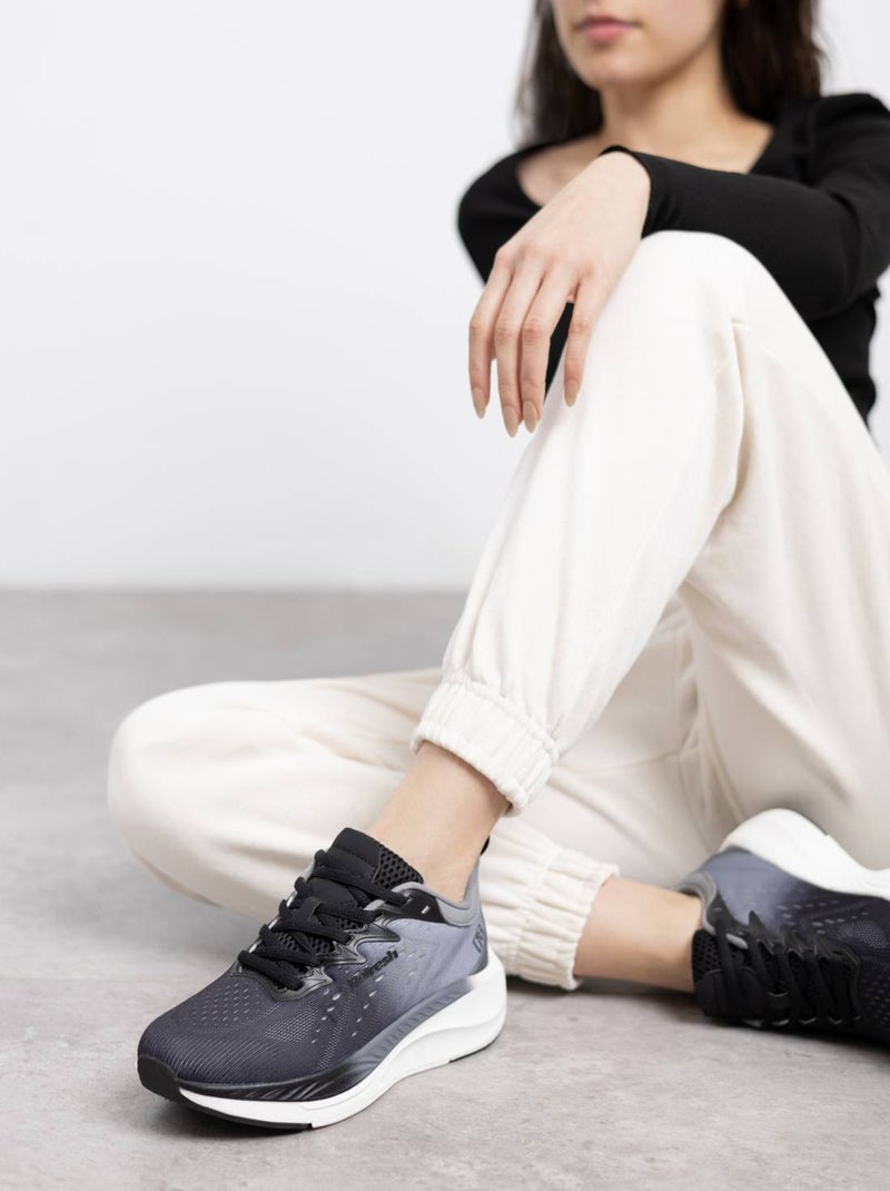 Baskets sport femme à lacets Noir - Kiabi
