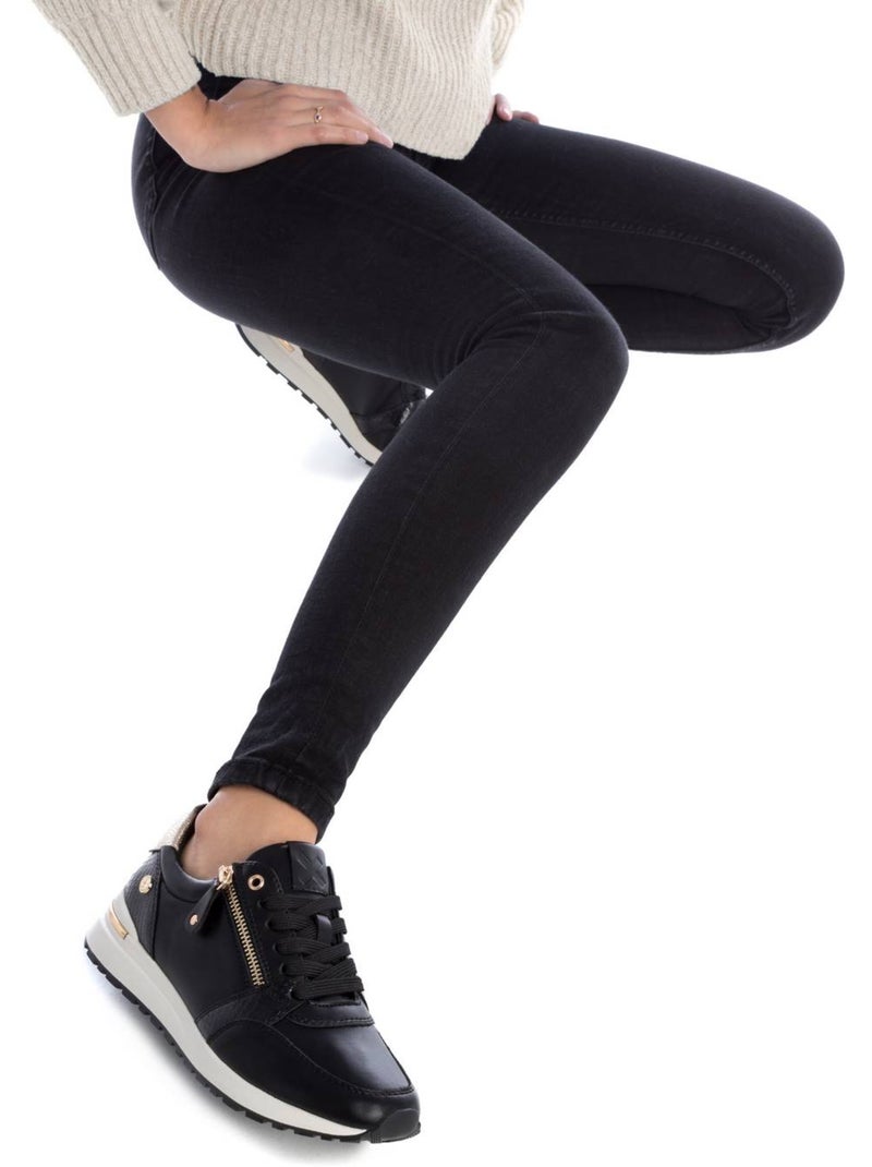 Baskets sport femme à lacets Noir - Kiabi