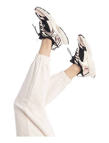 Baskets sport femme à lacets