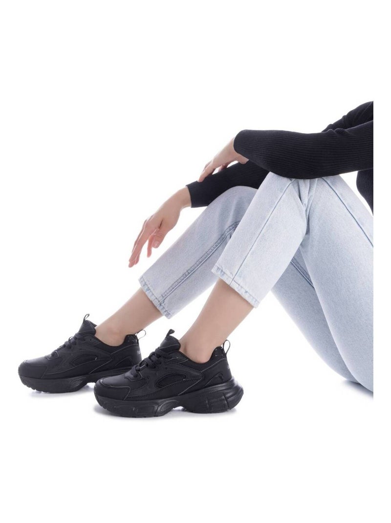 Baskets sport femme à lacets Noir - Kiabi