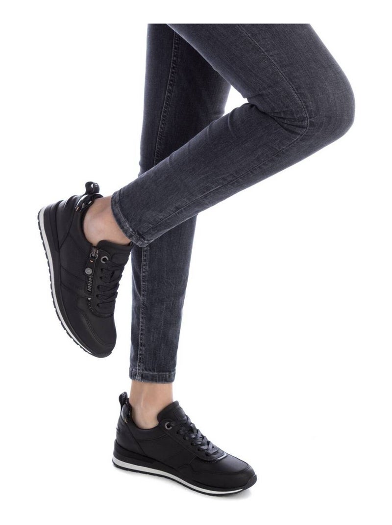 Baskets sport femme à lacets Noir - Kiabi