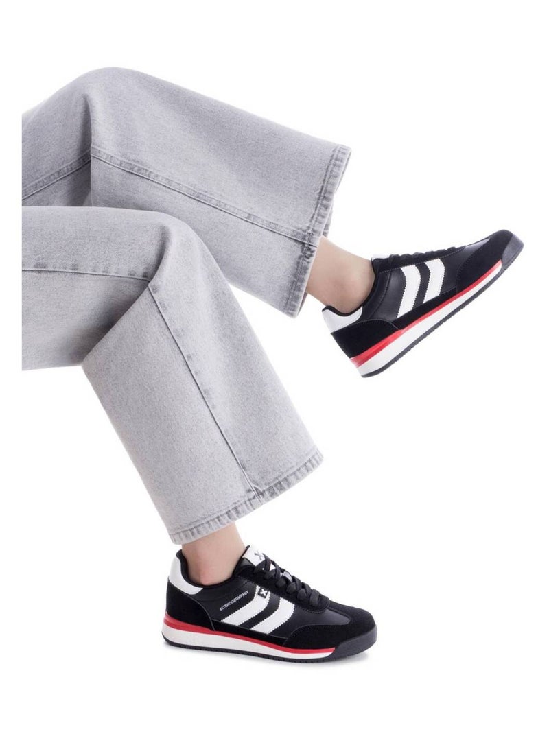 Baskets sport femme à lacets Noir - Kiabi