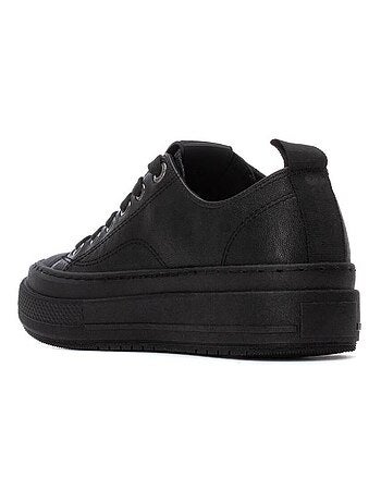 Baskets sport femme à lacets