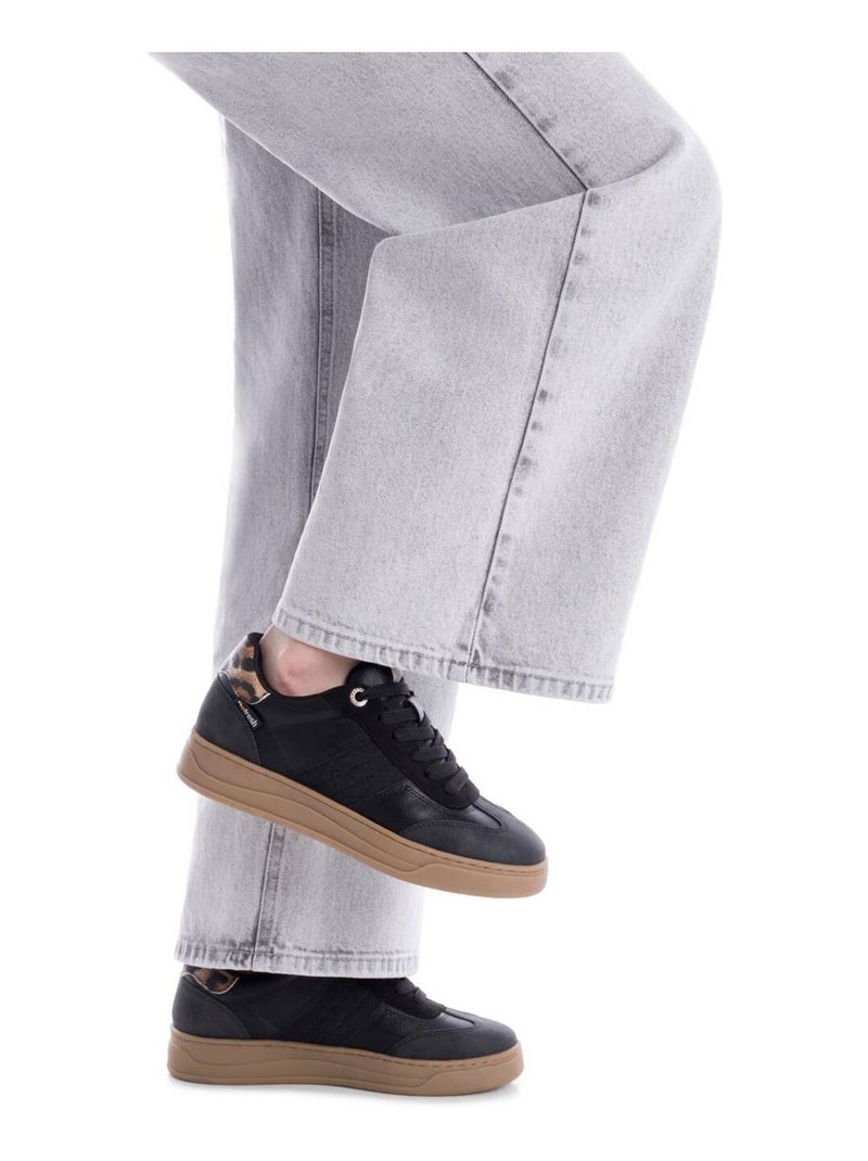 Baskets sport femme à lacets Noir - Kiabi