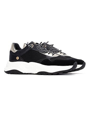 Baskets sport femme à lacets