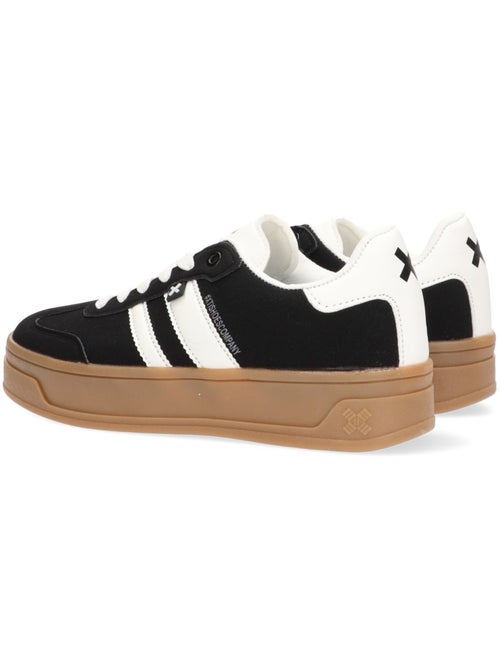 Baskets sport femme à lacets - Kiabi Baskets sport femme à lacets - Kiabi