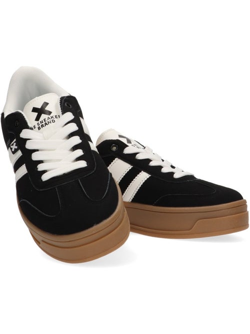 Baskets sport femme à lacets - Kiabi Baskets sport femme à lacets - Kiabi