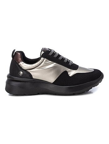 Baskets sport femme à lacets
