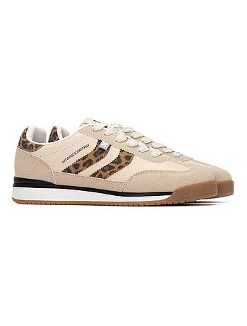 Baskets sport femme à lacets