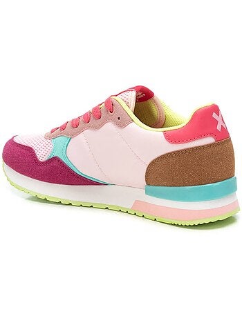 Baskets sport femme à lacets