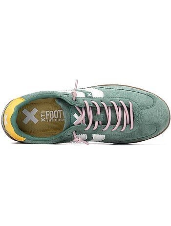 Baskets sport femme à lacets