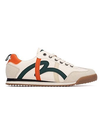 Baskets sport femme à lacets