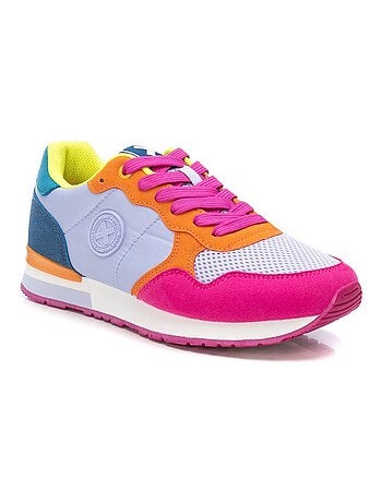 Baskets sport femme à lacets