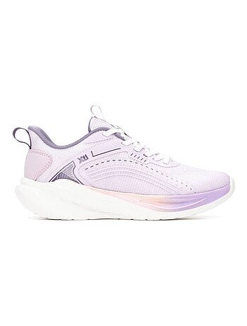 Baskets sport femme à lacets