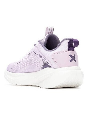 Baskets sport femme à lacets