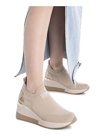 Baskets sport femme élastiques