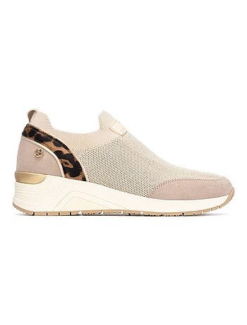 Baskets sport femme élastiques