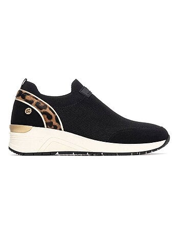 Baskets sport femme élastiques