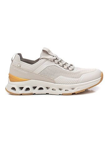 Baskets sport homme à lacets