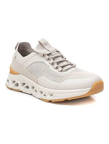 Baskets sport homme à lacets