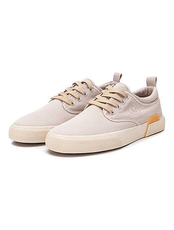 Baskets sport homme à lacets