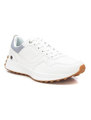 Baskets sport homme à lacets