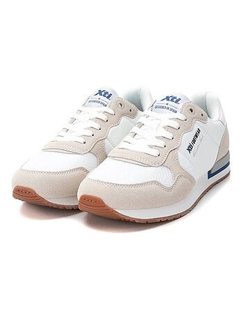 Baskets sport homme à lacets