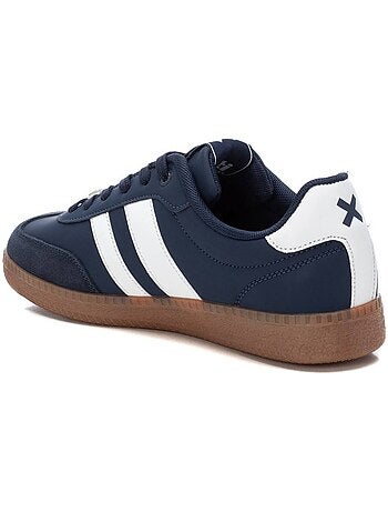 Baskets sport homme à lacets