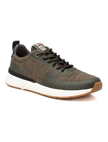Baskets sport homme à lacets
