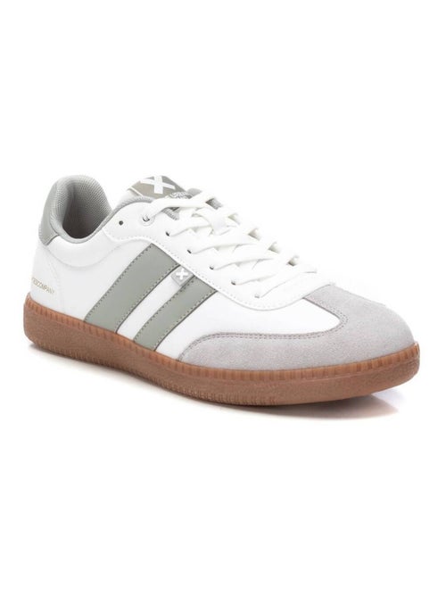 Baskets sport homme à lacets - Kiabi Baskets sport homme à lacets - Kiabi
