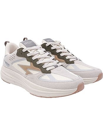 Baskets sportwear à semelle épaisse et design contrasté 'Deeluxe'