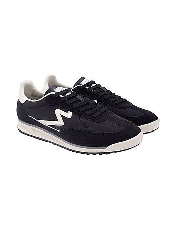 Baskets style rétro-running à l’allure moderne 'Deeluxe'