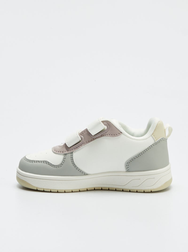 Baskets tricolores à patte scratchée Rose/gris - Kiabi