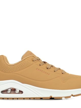 Baskets Uno Stand On Air