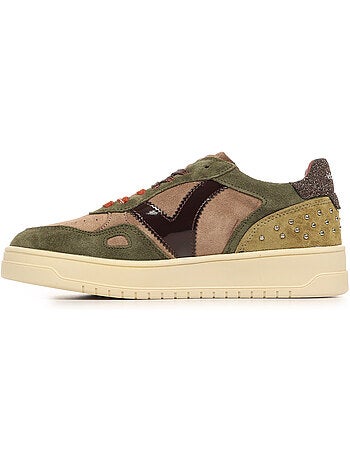 Baskets victoria seul clous