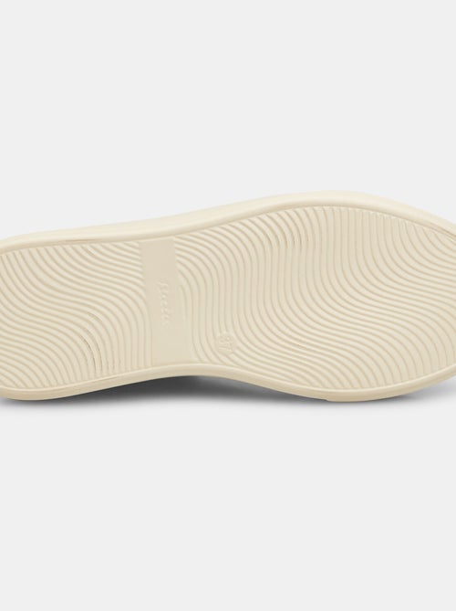 BATA Baskets confortables - Kiabi