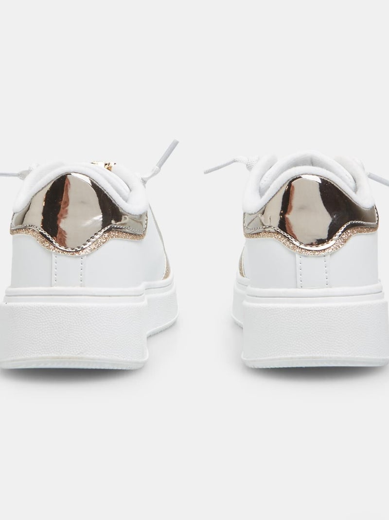BATA Baskets confrotables avec accessoire Blanc - Kiabi