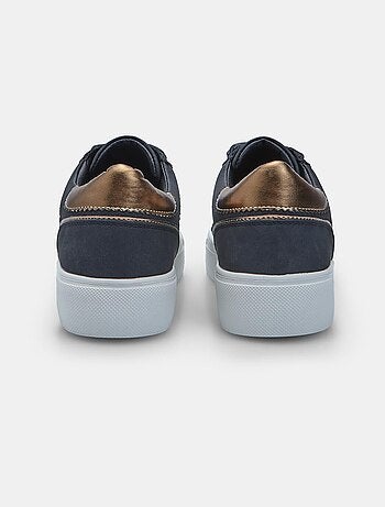 BATA Chaussures Lanières Confortables