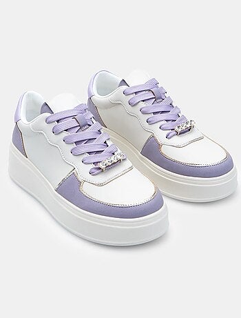 Bata laces et velcro décontractées
