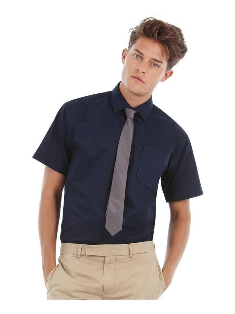 B&C Mens Sharp Twill Short Sleeve Shirt / Chemises pour hommes Bleu marine - Kiabi