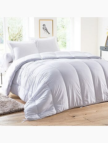 Becquet - Couette 4 saisons HYGIAFILL en polyester