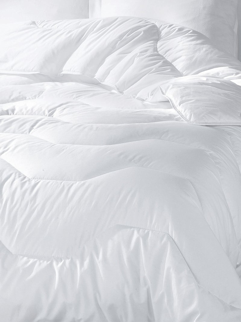 Becquet - Couette chaude AERELLE en polyester Blanc - Kiabi